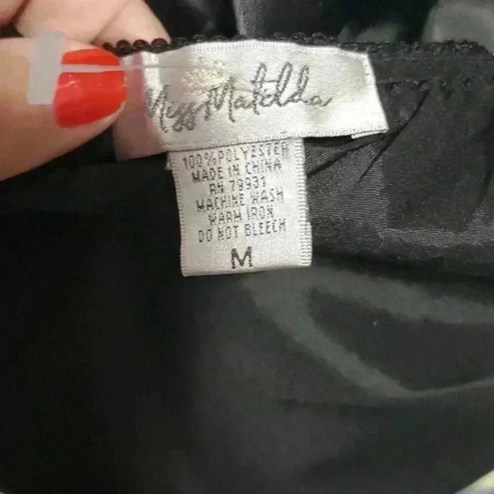 Silky feel nightie - Picture 6 of 6